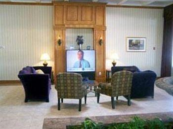 Knights Inn Six Flags Lodge West Dalaman gambar